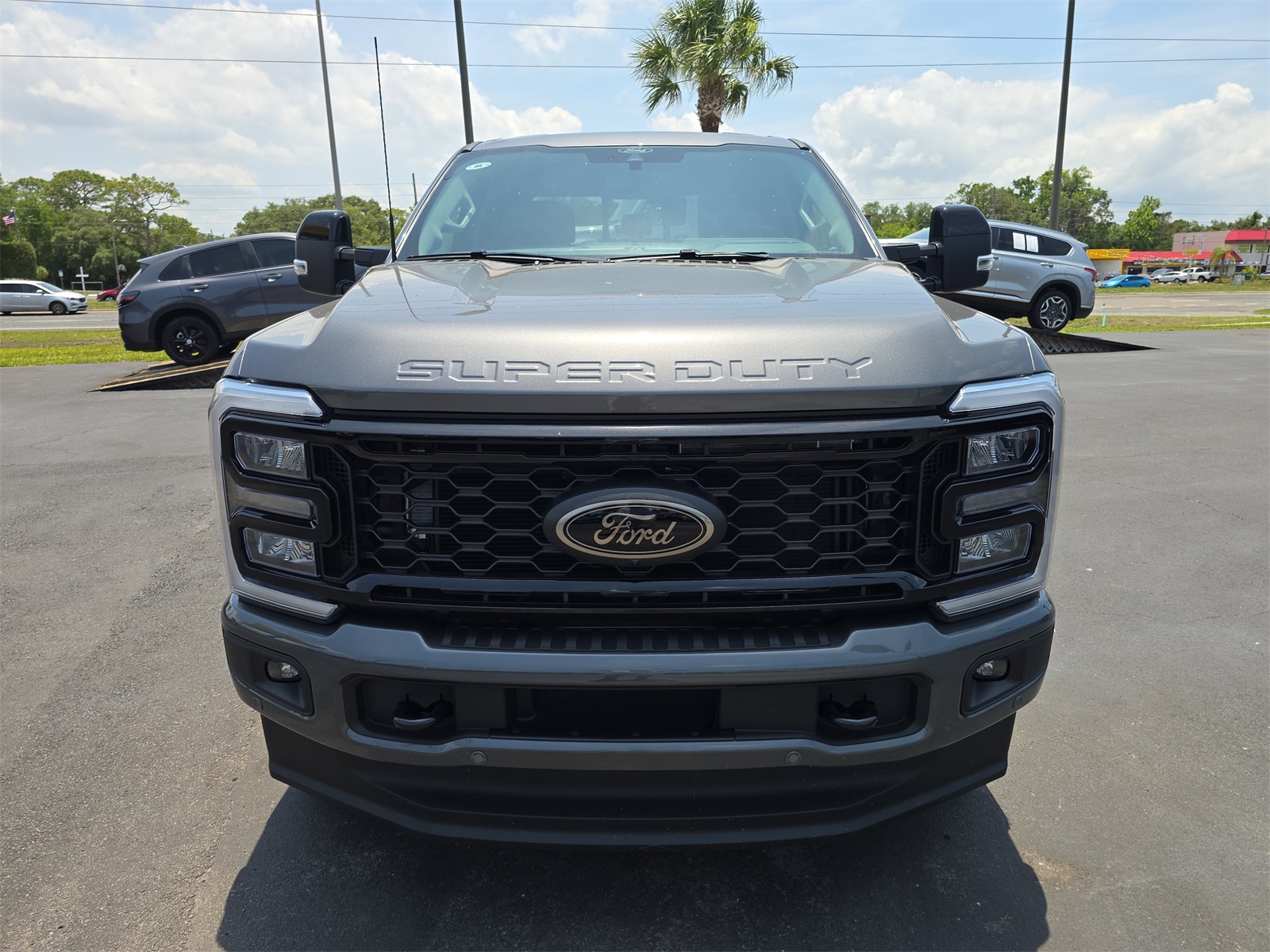 2025 Ford F-250 Lariat photo 3