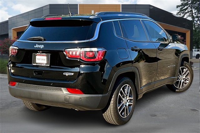 2020 Jeep Compass Latitude photo 4