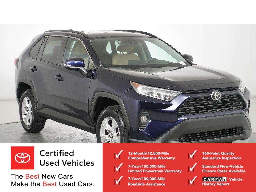 2019 Toyota RAV4 XLE's photo