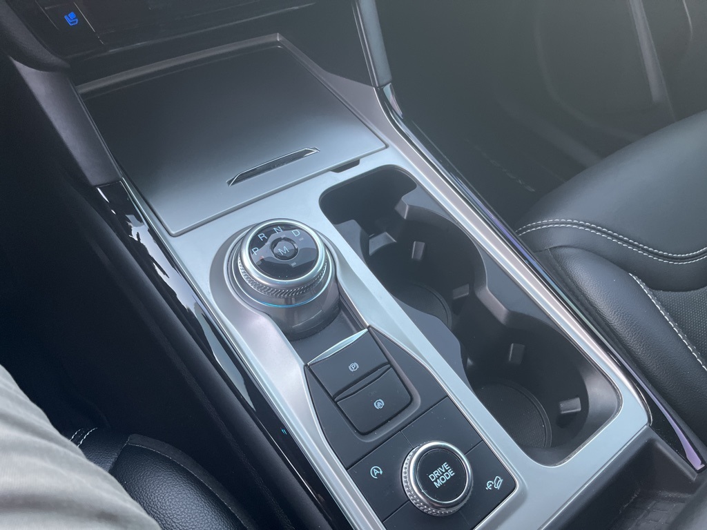 2022 Ford Explorer ST photo 6