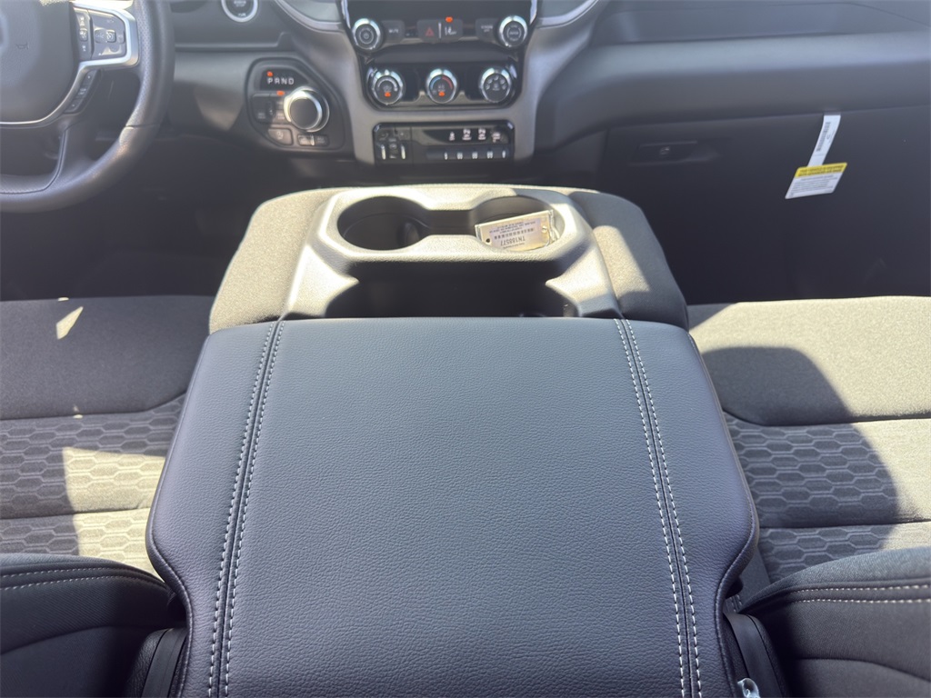 2026 Ram 1500 Tradesman photo 14