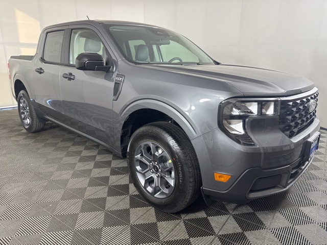2025 Ford Maverick XLT's photo