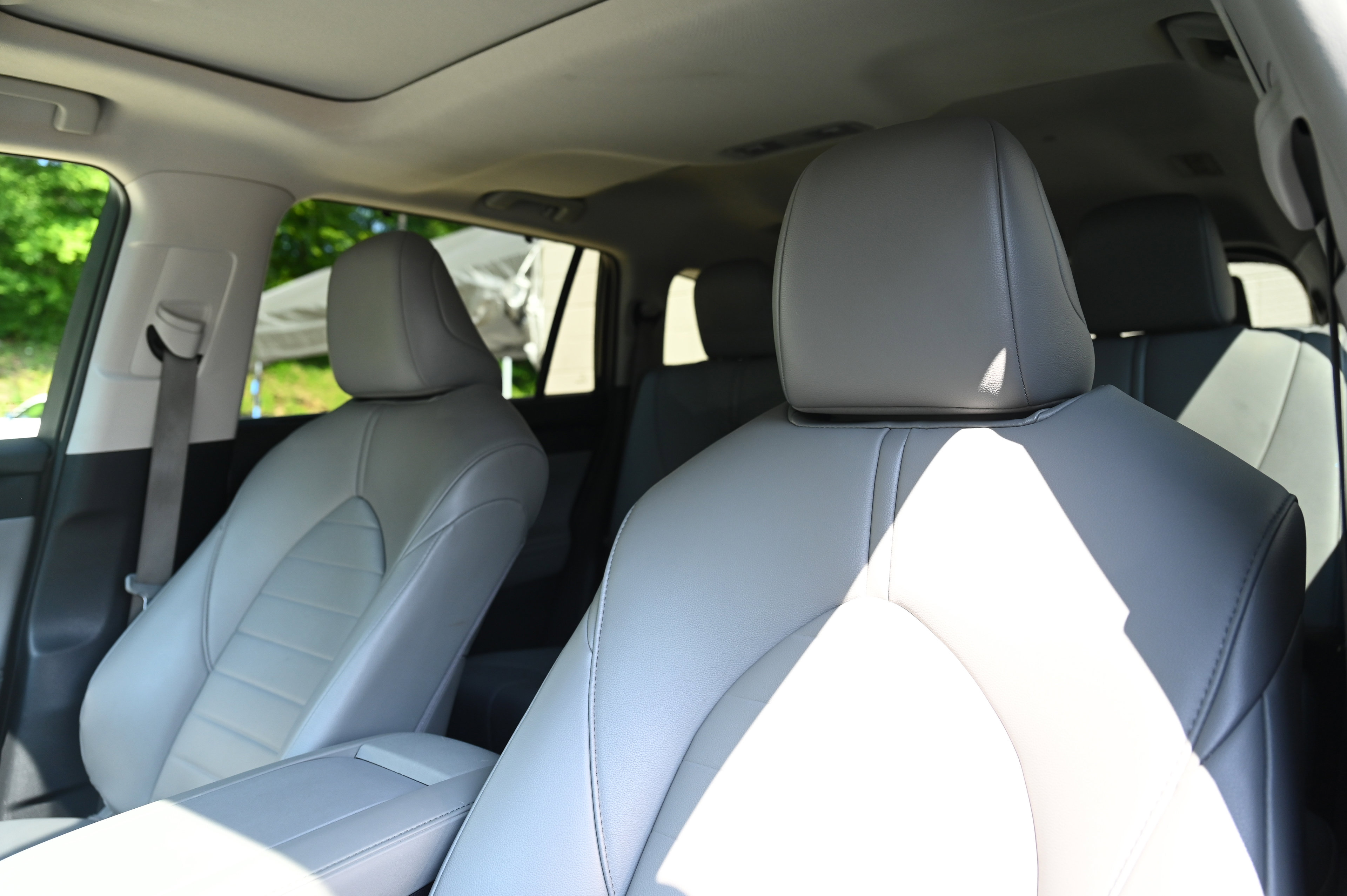 2021 Toyota Highlander XLE photo 24
