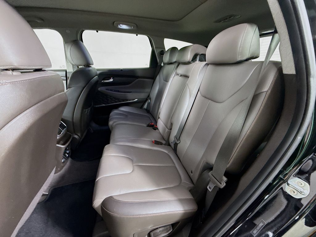 2020 Hyundai Santa Fe Limited photo 5
