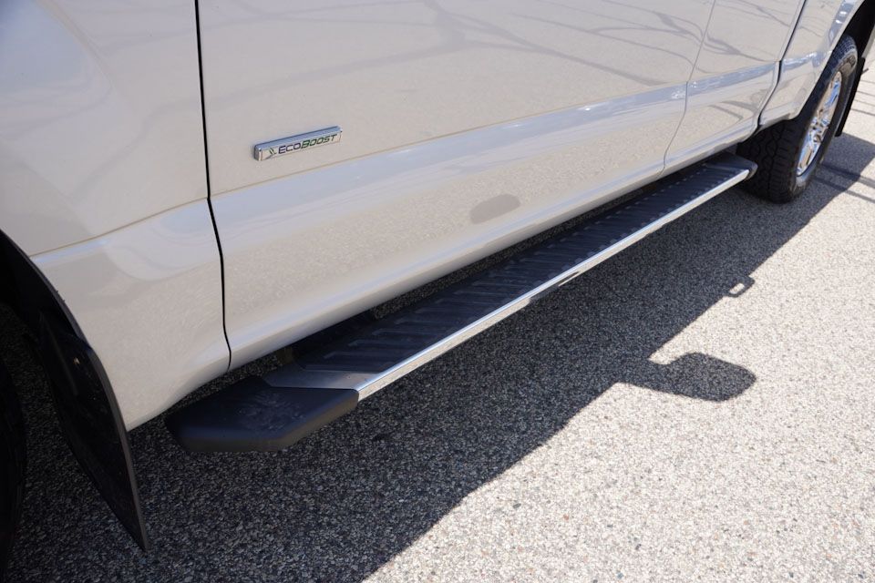 2016 Ford F-150 XLT photo 14
