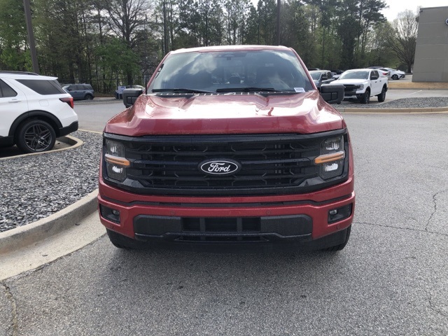 2025 Ford F-150 XLT photo 3