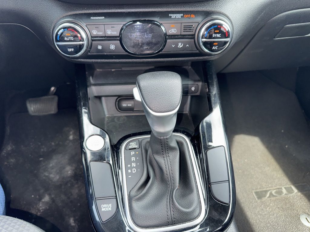 2023 Kia Soul S photo 13