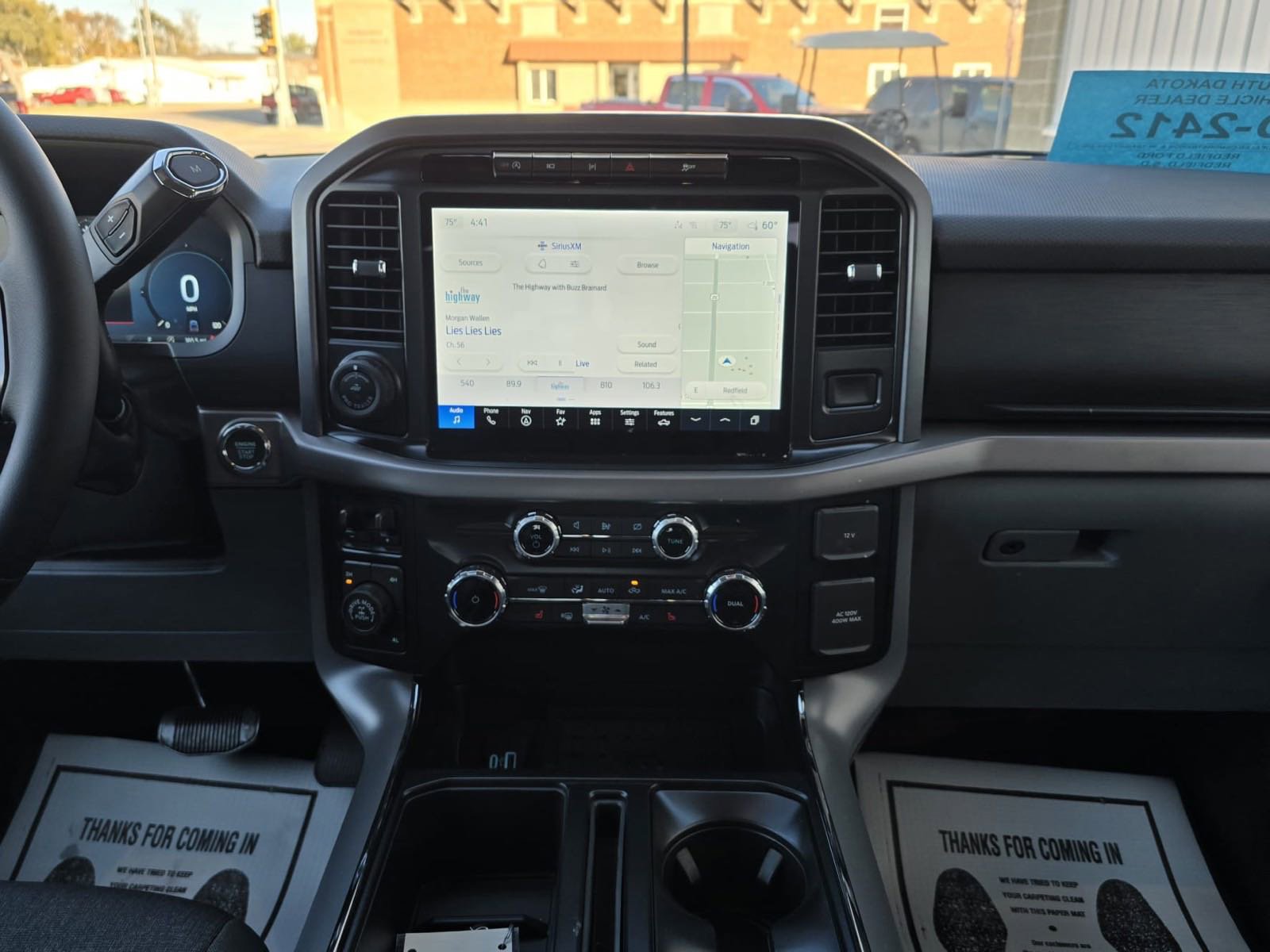 2024 Ford F-150 XLT photo 12