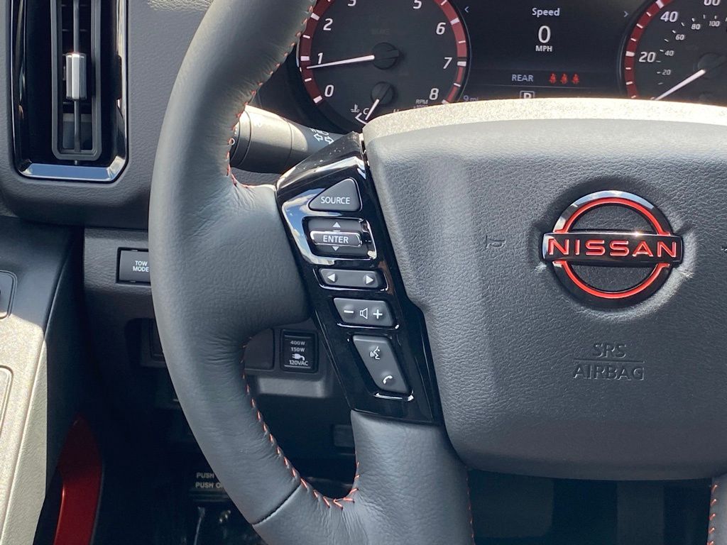 2025 Nissan Frontier PRO-X photo 18