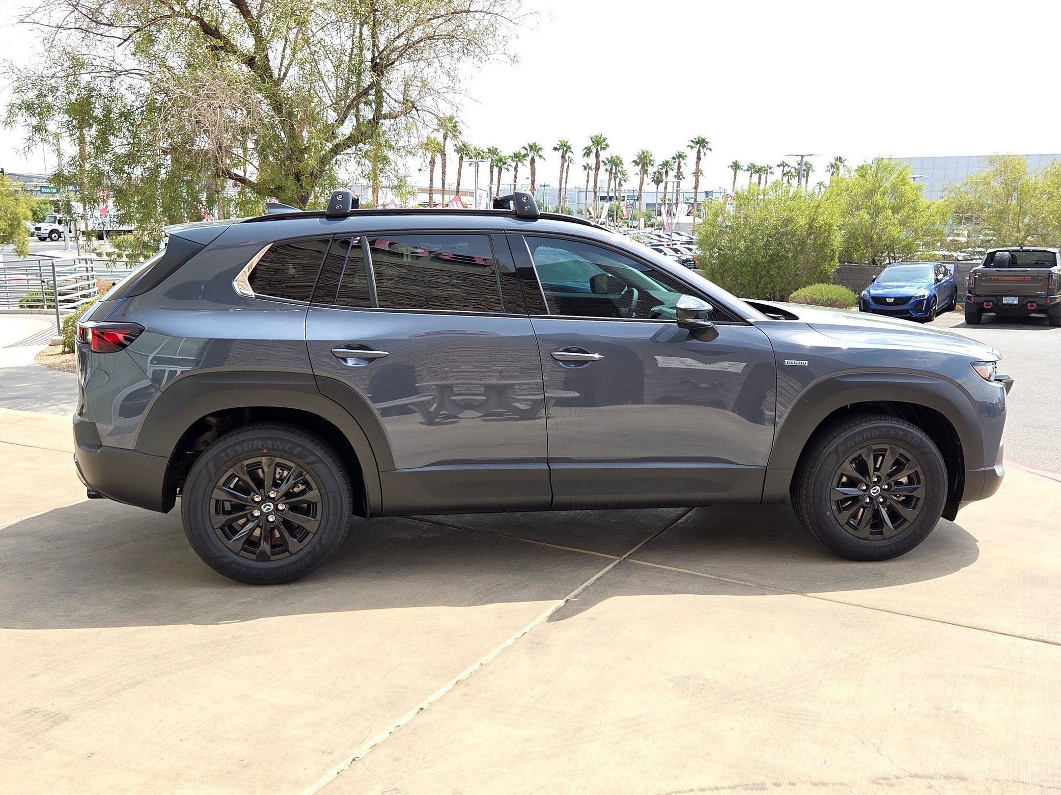 2025 Mazda CX-50 Premium photo 3