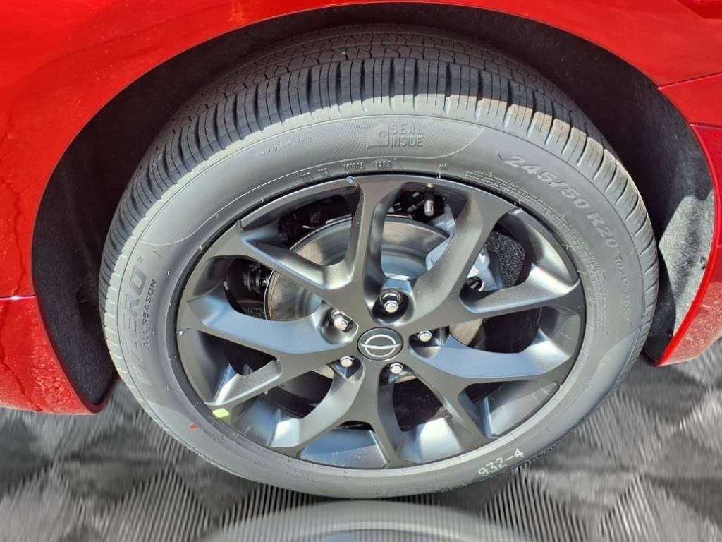 2026 Chrysler Pacifica Limited photo 16