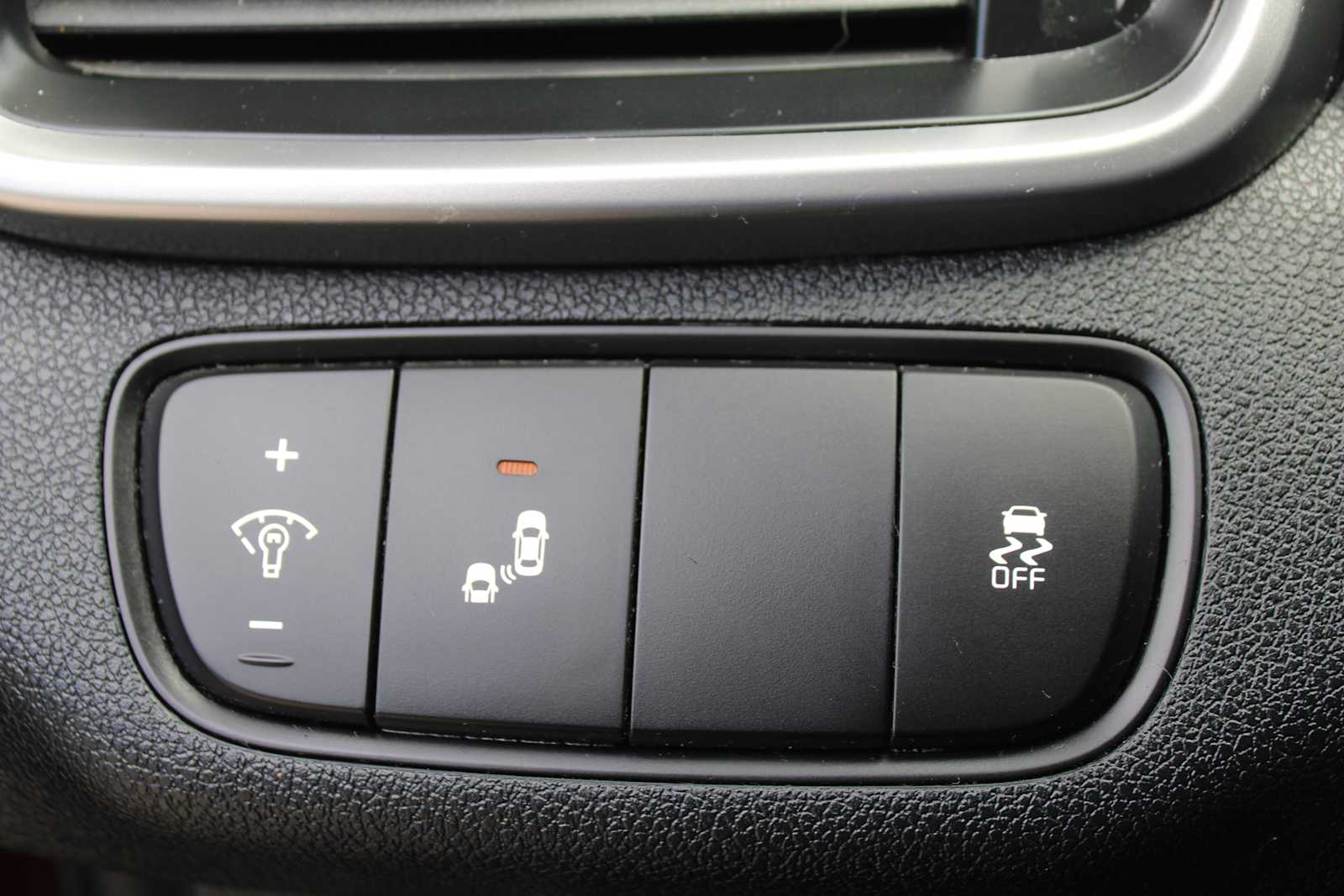 2019 Kia Sorento LX photo 22
