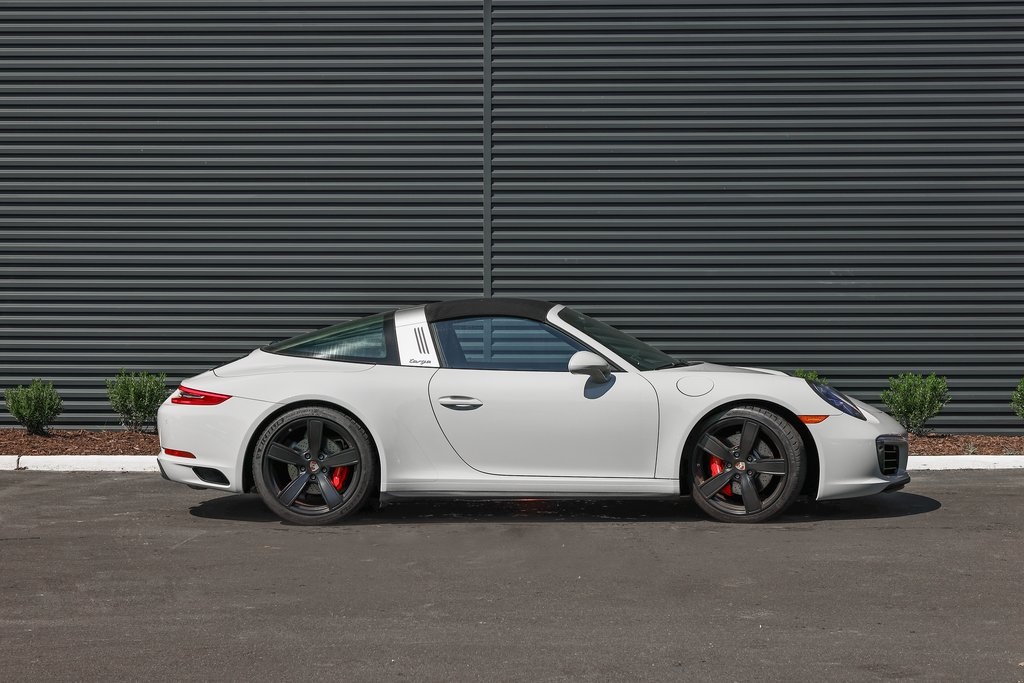 2019 Porsche 911 Targa 4S photo 8