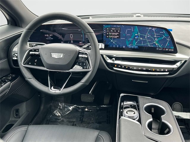 2025 Cadillac LYRIQ Luxury 1