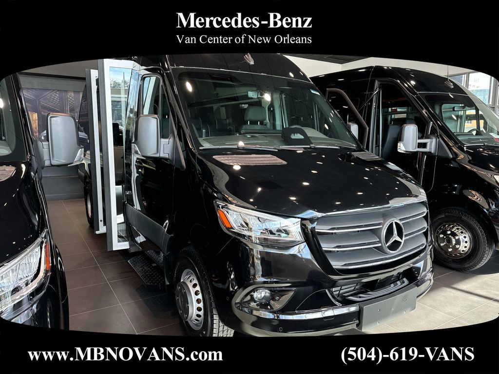 2025 Mercedes-Benz Sprinter Cargo Van Base's photo