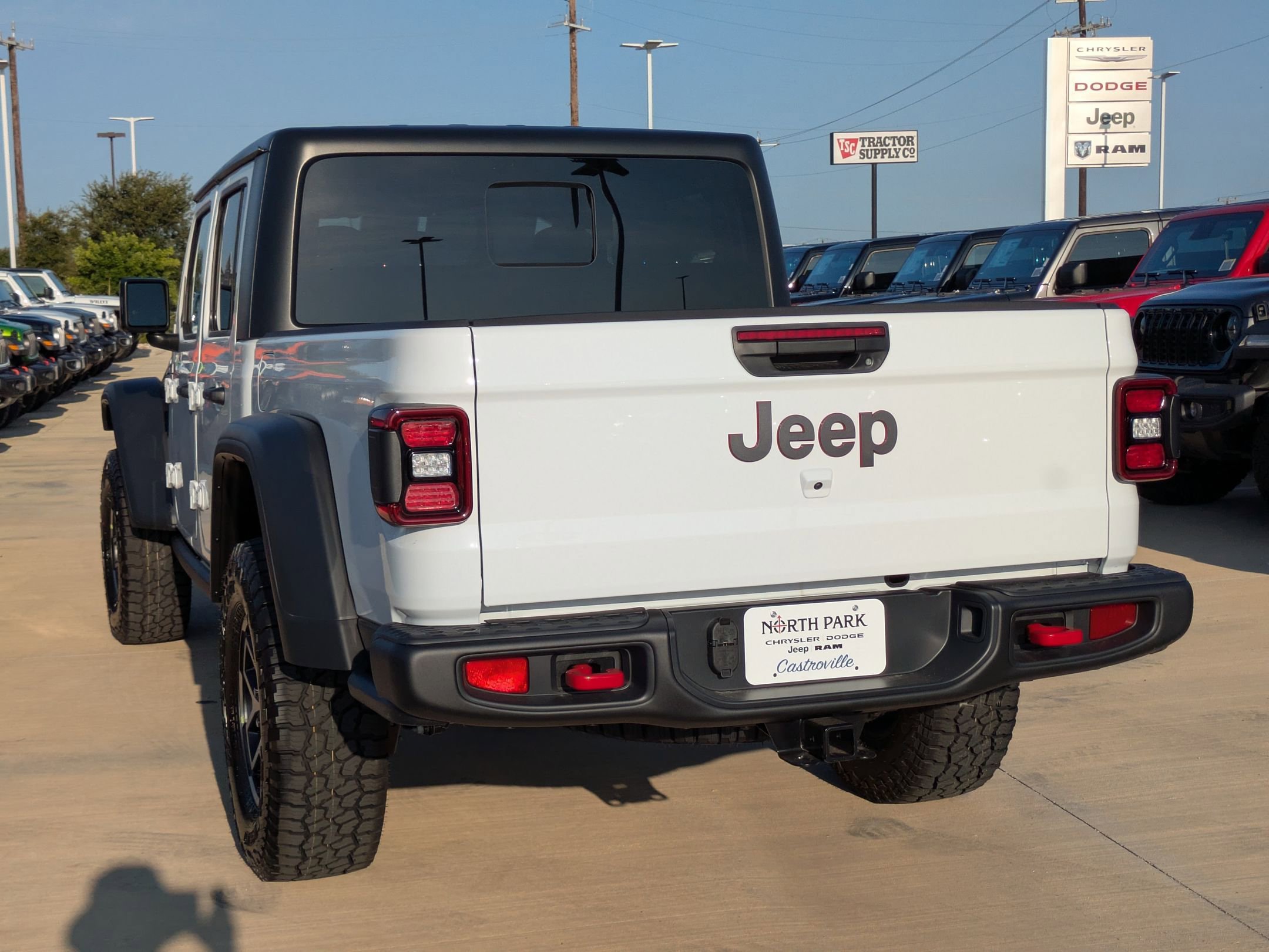 2025 Jeep Gladiator Rubicon photo 4