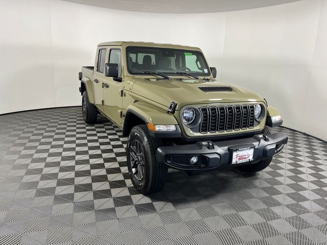2025 Jeep Gladiator Sport S photo 4