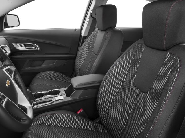 2017 Chevrolet Equinox LT photo 12