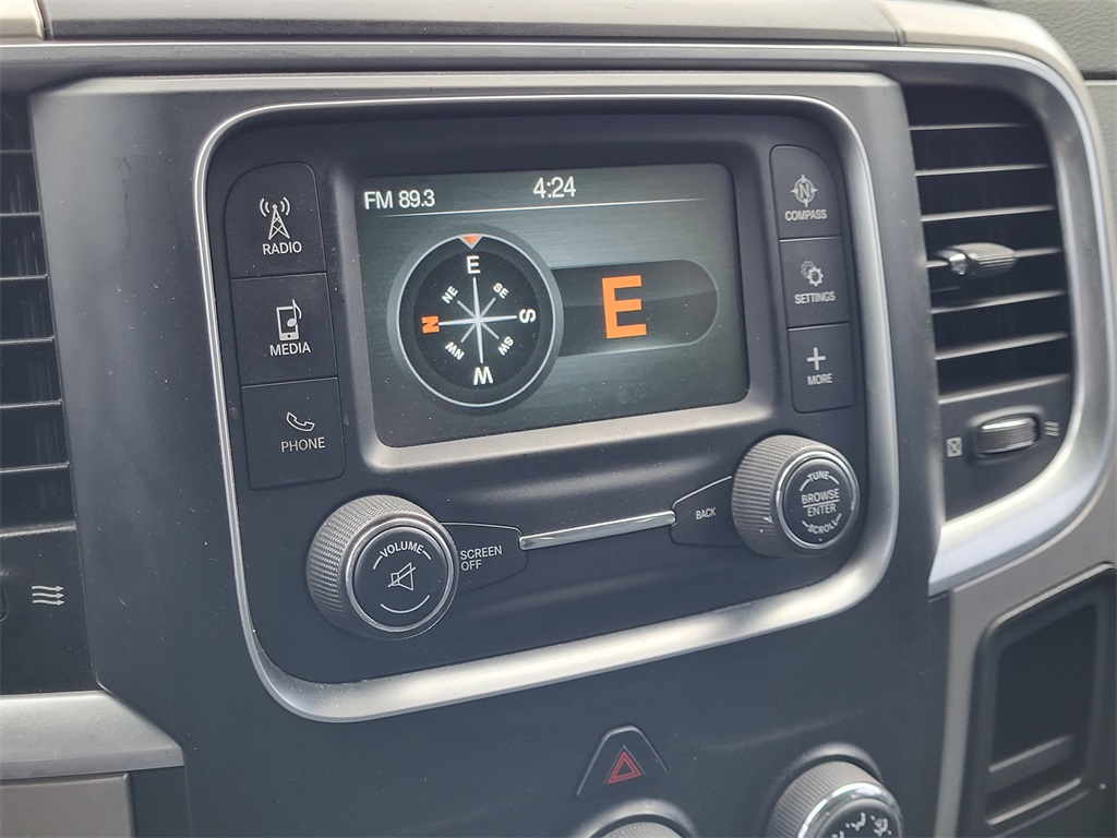 2017 Ram 2500 SLT photo 23