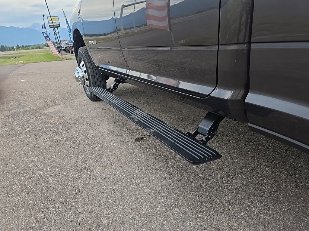 2026 Ram 3500 Laramie photo 26