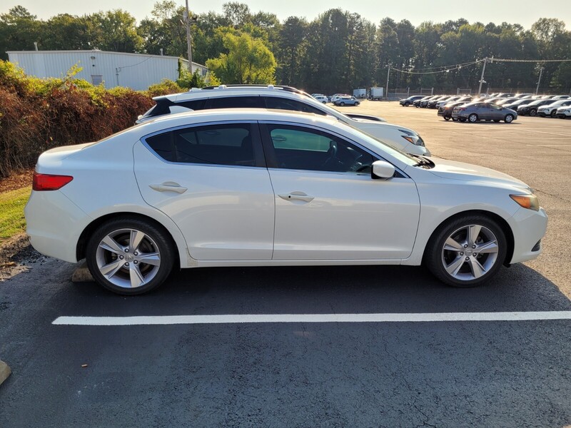 2015 Acura ILX 2.0L photo 9
