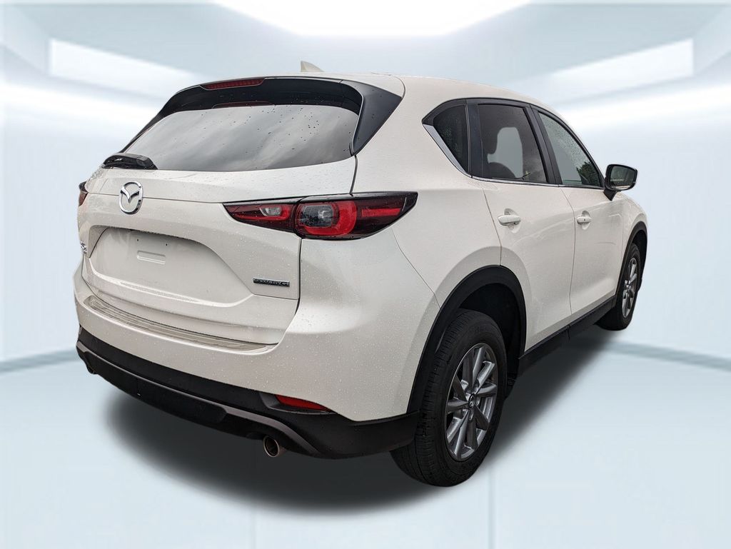 2022 Mazda CX-5 2.5 S Preferred photo 4