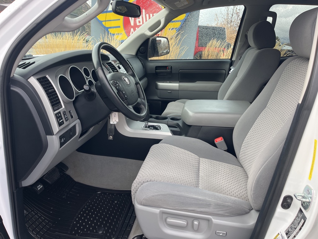 2009 Toyota Tundra SR5 photo 4