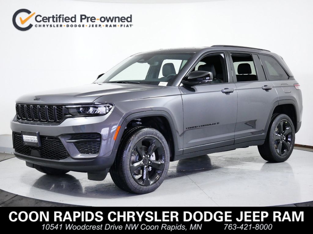 2024 Jeep Grand Cherokee Altitude