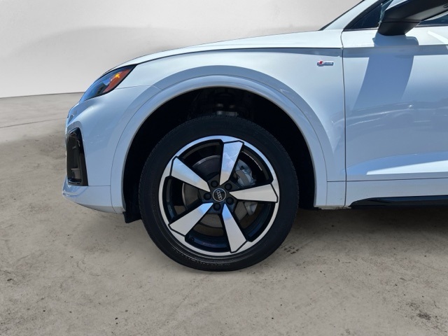 2023 Audi Q5 45 S line Premium Plus photo 4