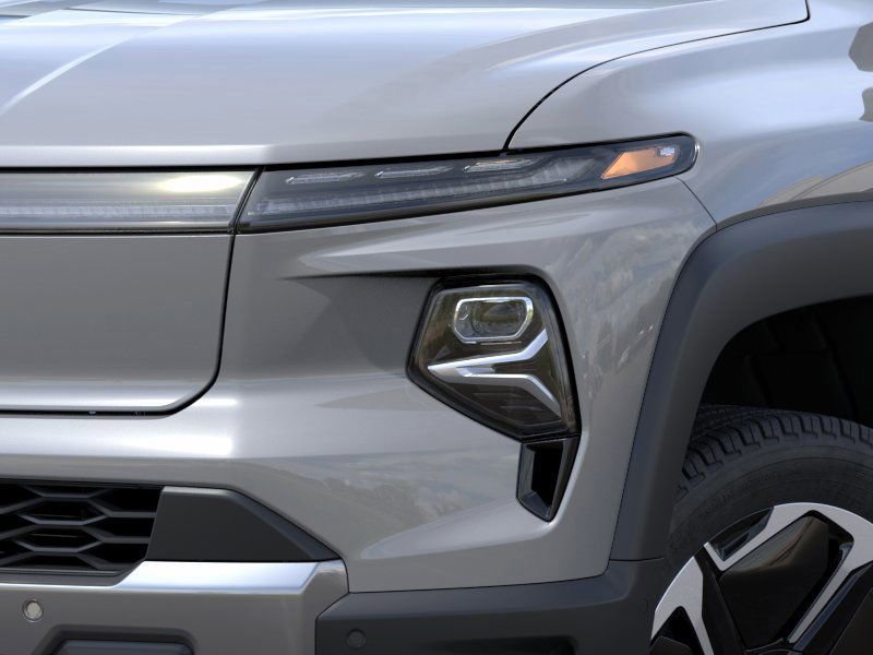 2026 Chevrolet Silverado EV LT photo 10