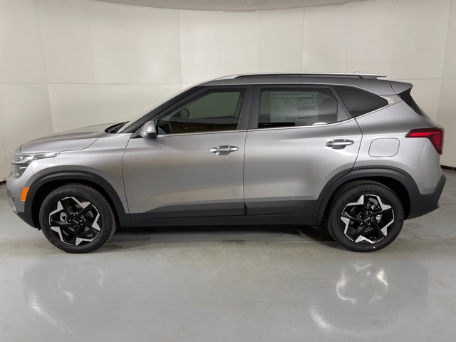 2026 Kia Seltos EX photo 4