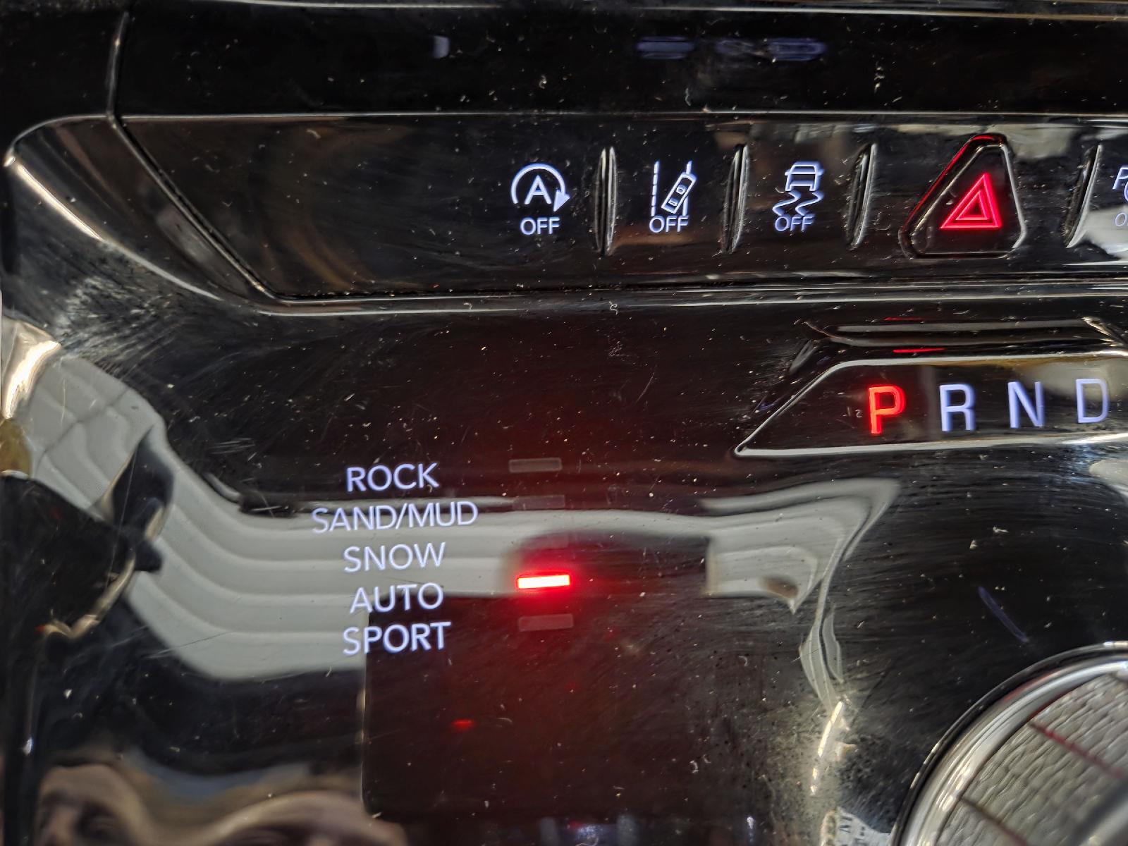 2024 Jeep Wagoneer L Series II Carbide photo 8