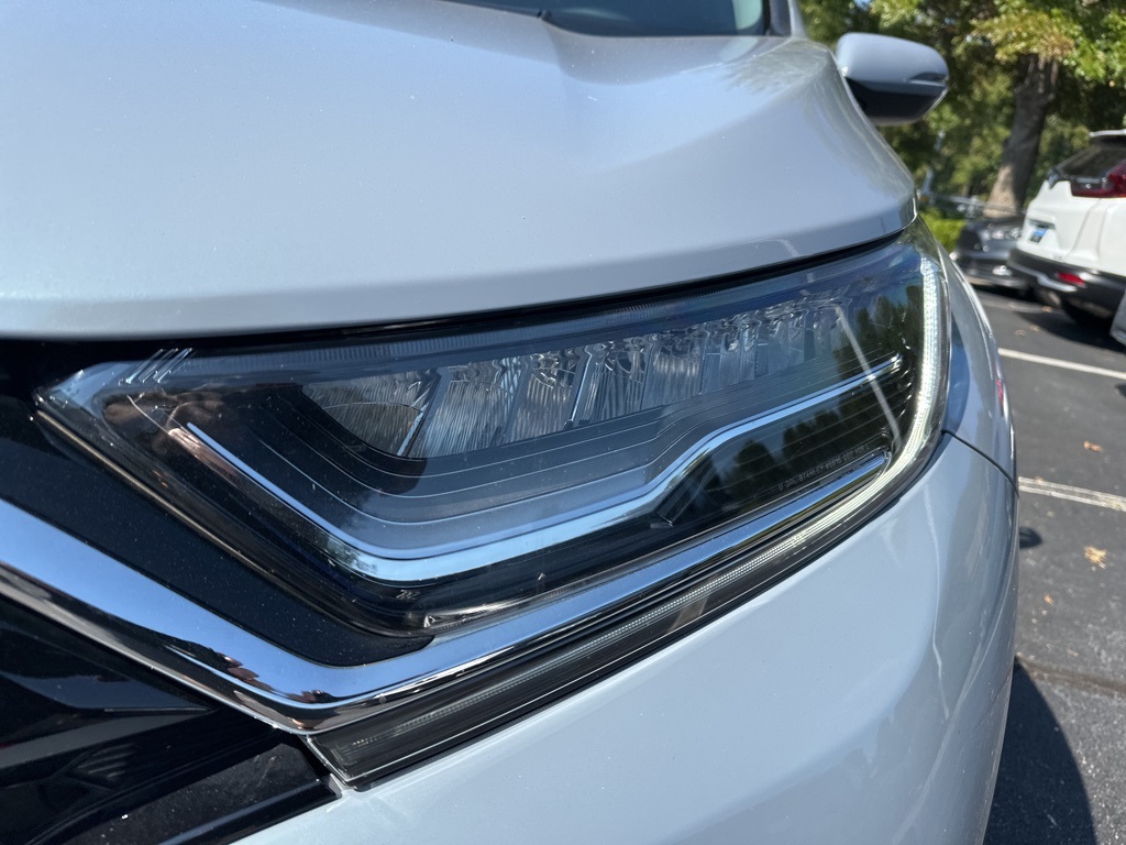 2022 Honda CR-V Hybrid Touring photo 9