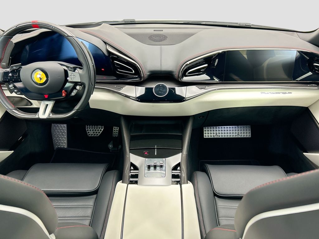 2024 Ferrari Purosangue photo 8