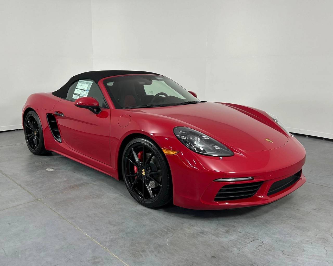 2025 Porsche Boxster S photo 3
