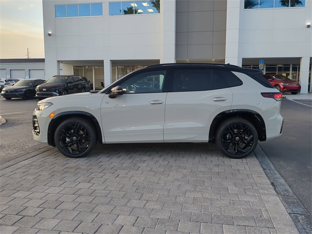2025 Volkswagen Tiguan SE R-Line Black photo 6