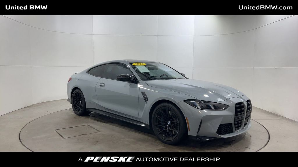 2025 Bmw M4 photo 2