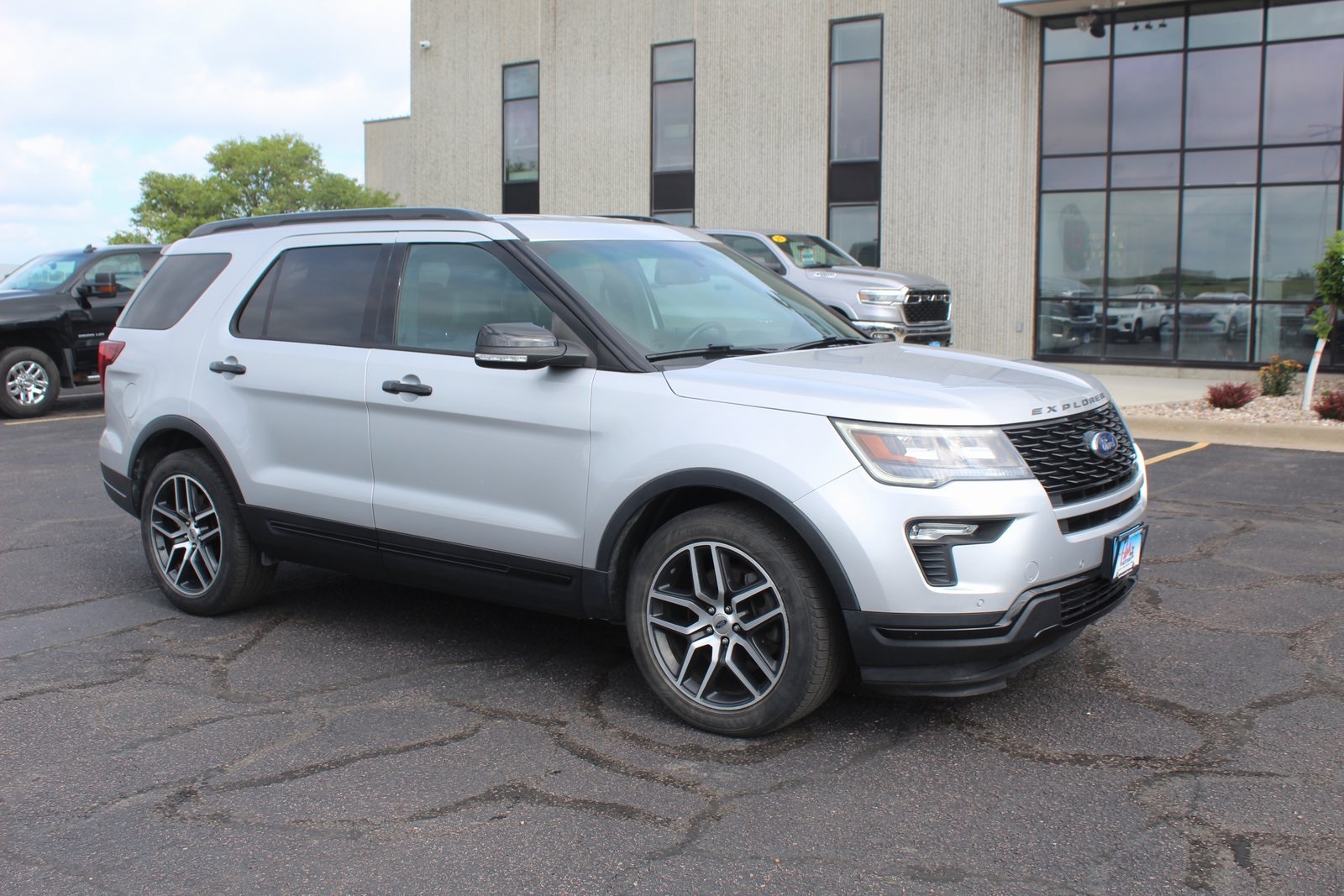 Used 2018 Ford Explorer Sport with VIN 1FM5K8GTXJGA73914 for sale in Luverne, Minnesota