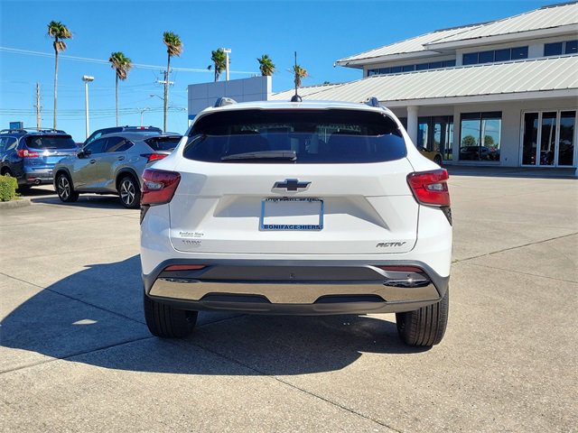 2026 Chevrolet Trax ACTIV photo 3