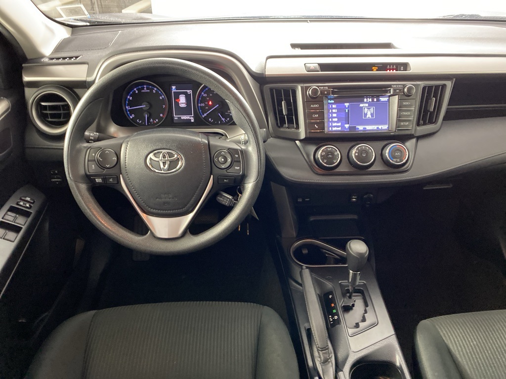 2018 Toyota RAV4 LE photo 20