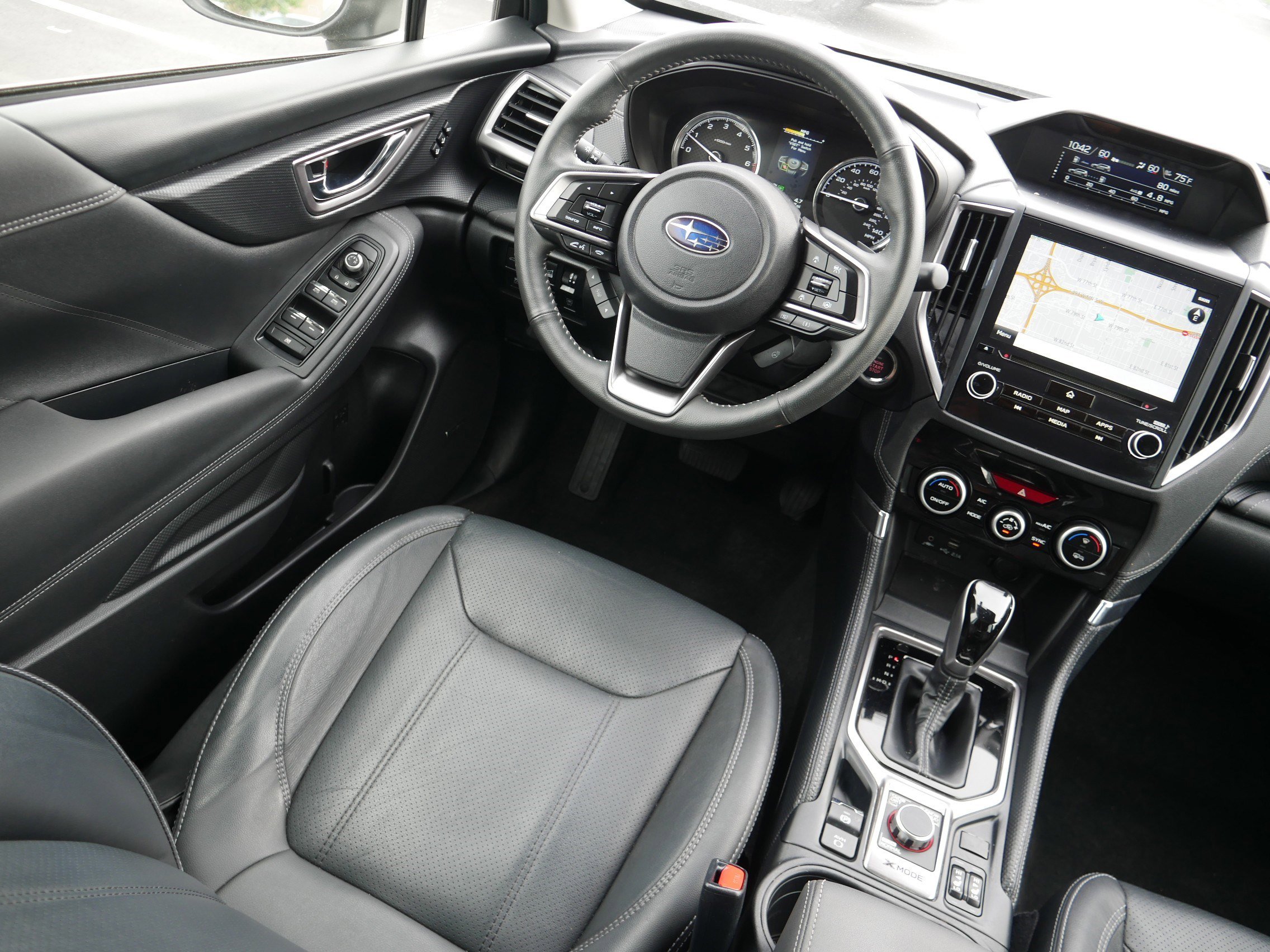 2023 Subaru Forester Touring photo 9