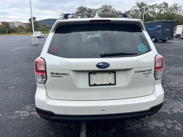 2017 Subaru Forester 2.5i photo 6