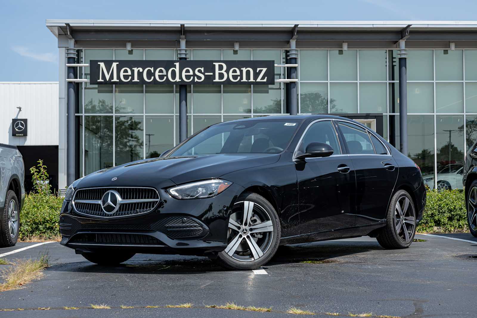 2025 Mercedes-Benz C-Class Sedan C 300's photo