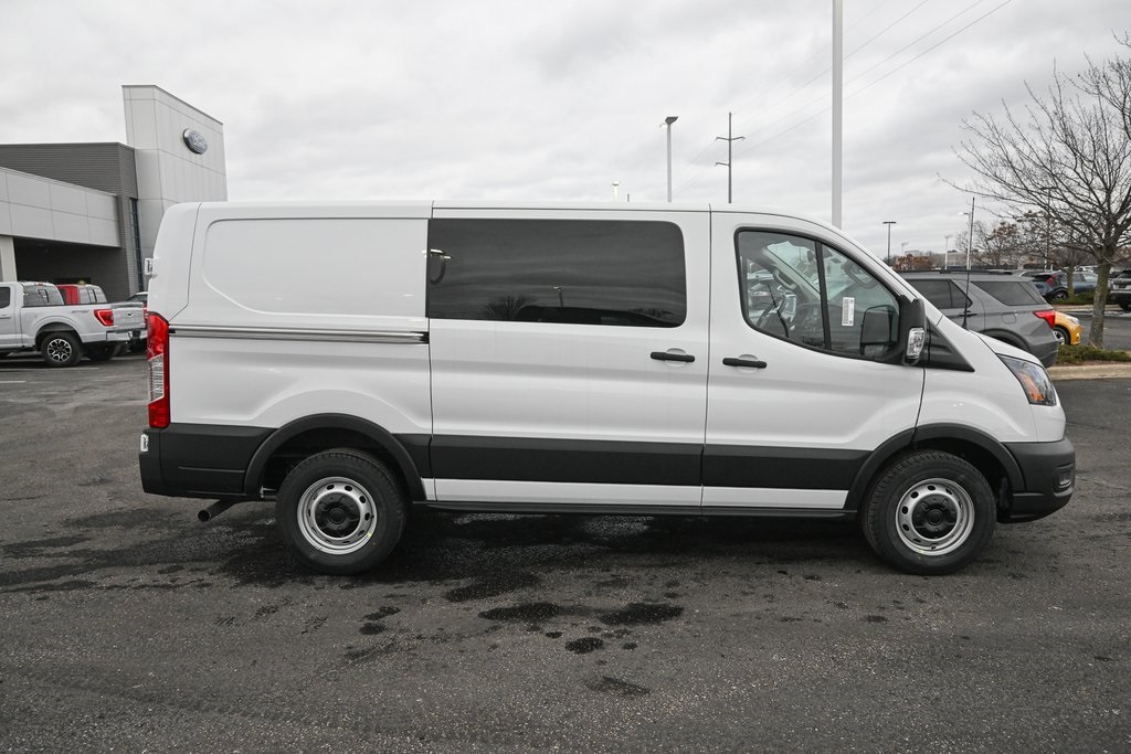 2024 Ford Transit photo 3