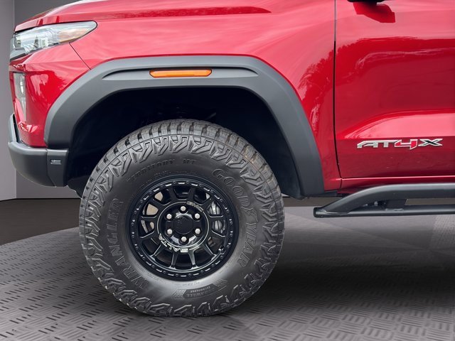 2025 Gmc Canyon AT4X photo 28