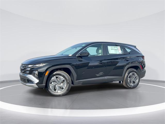 2026 Hyundai Tucson Blue SE's photo