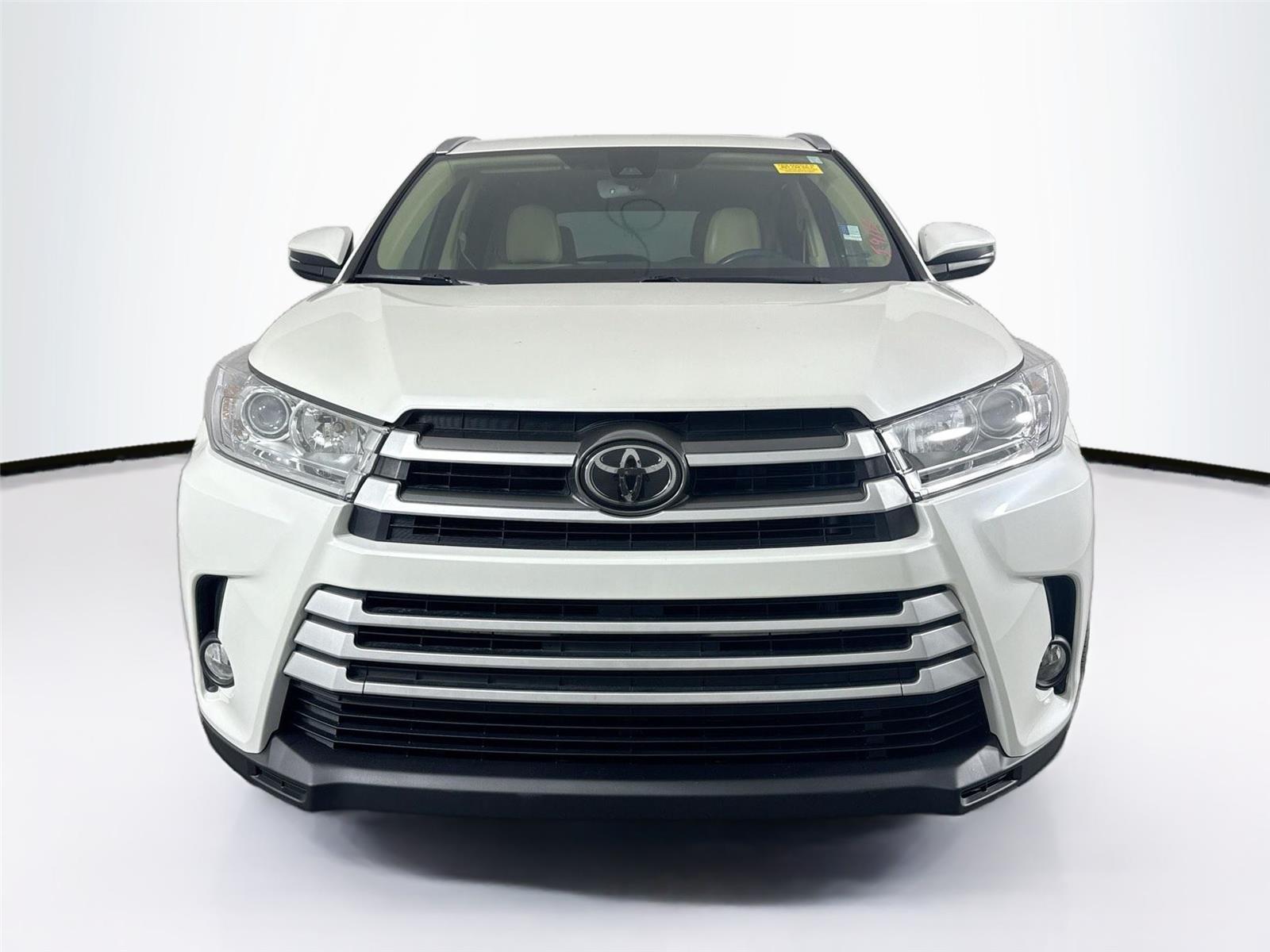 2018 Toyota Highlander SE XLE photo 3