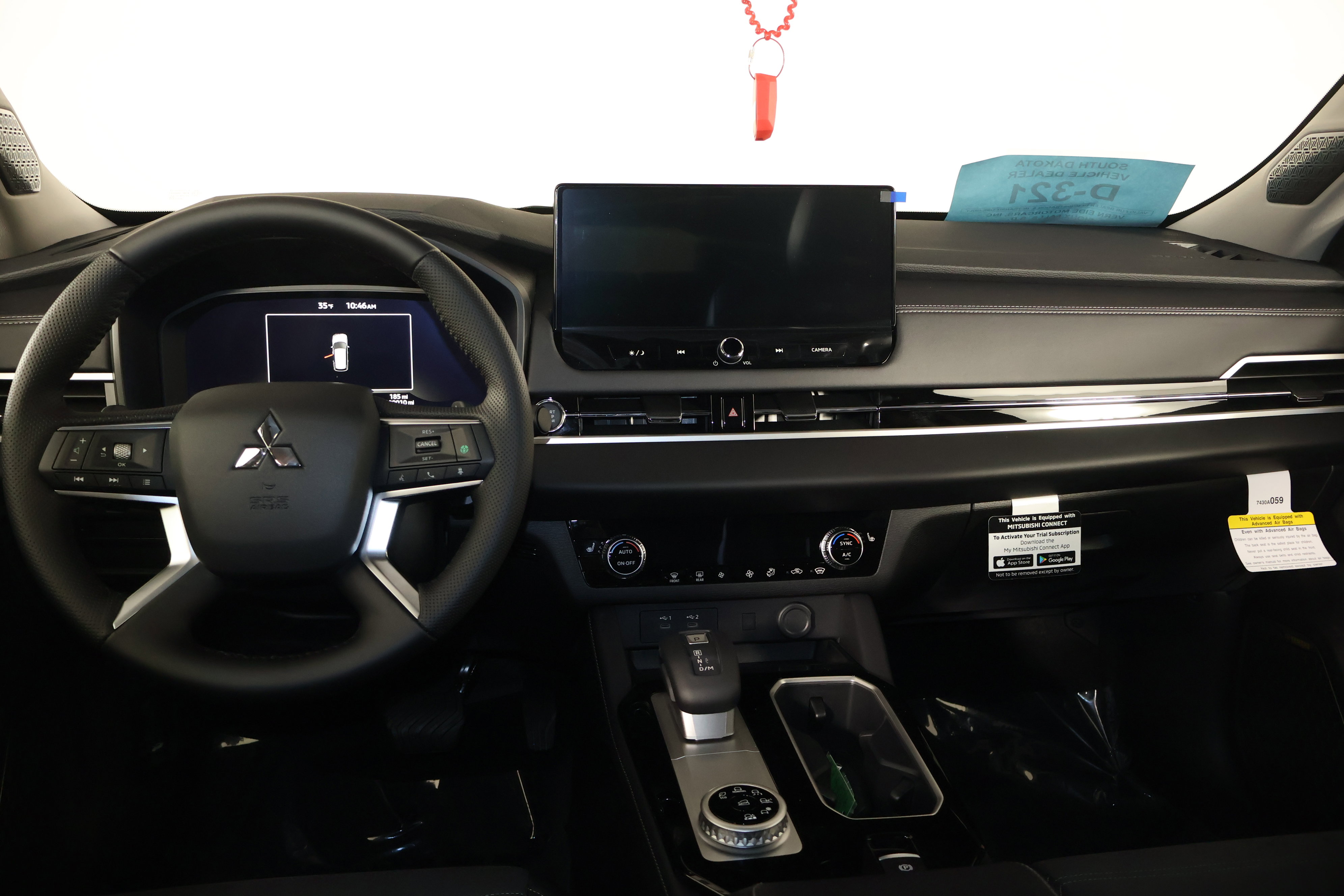 2025 Mitsubishi Outlander SE photo 10