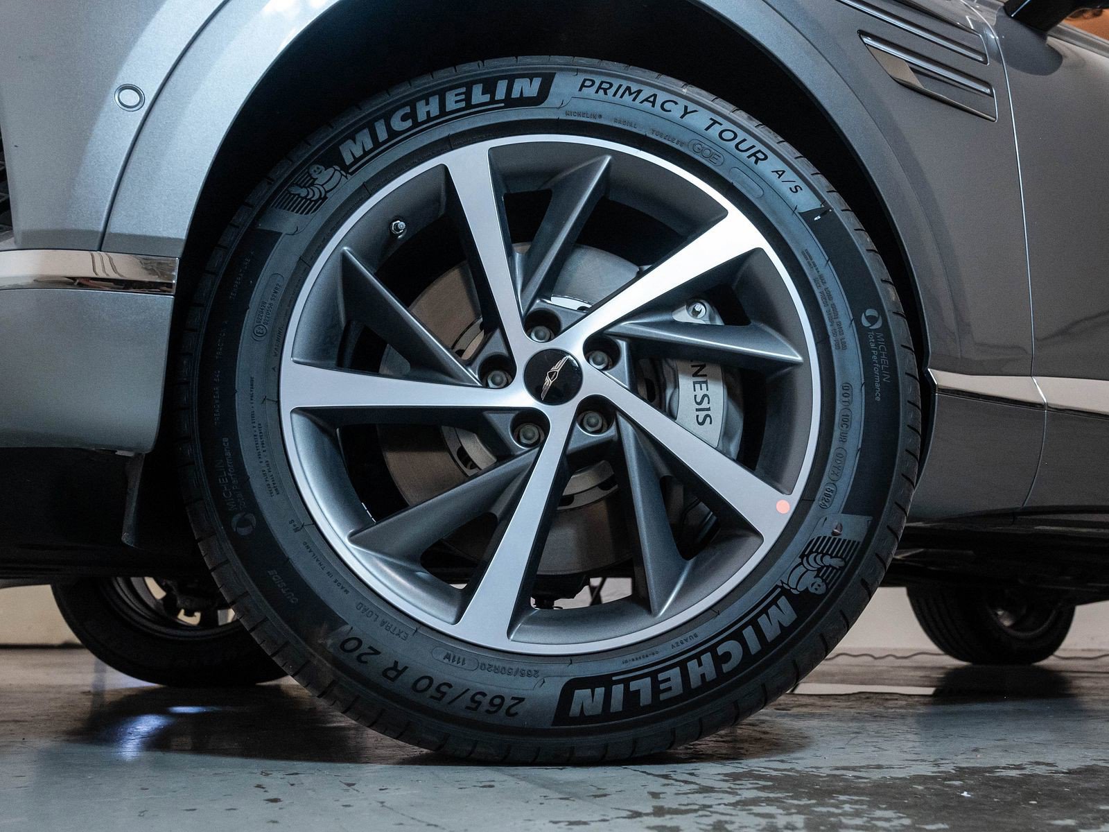 2025 Genesis GV80 3.5T Advanced AWD photo 5