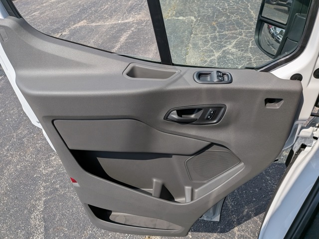 2025 Ford Transit photo 14